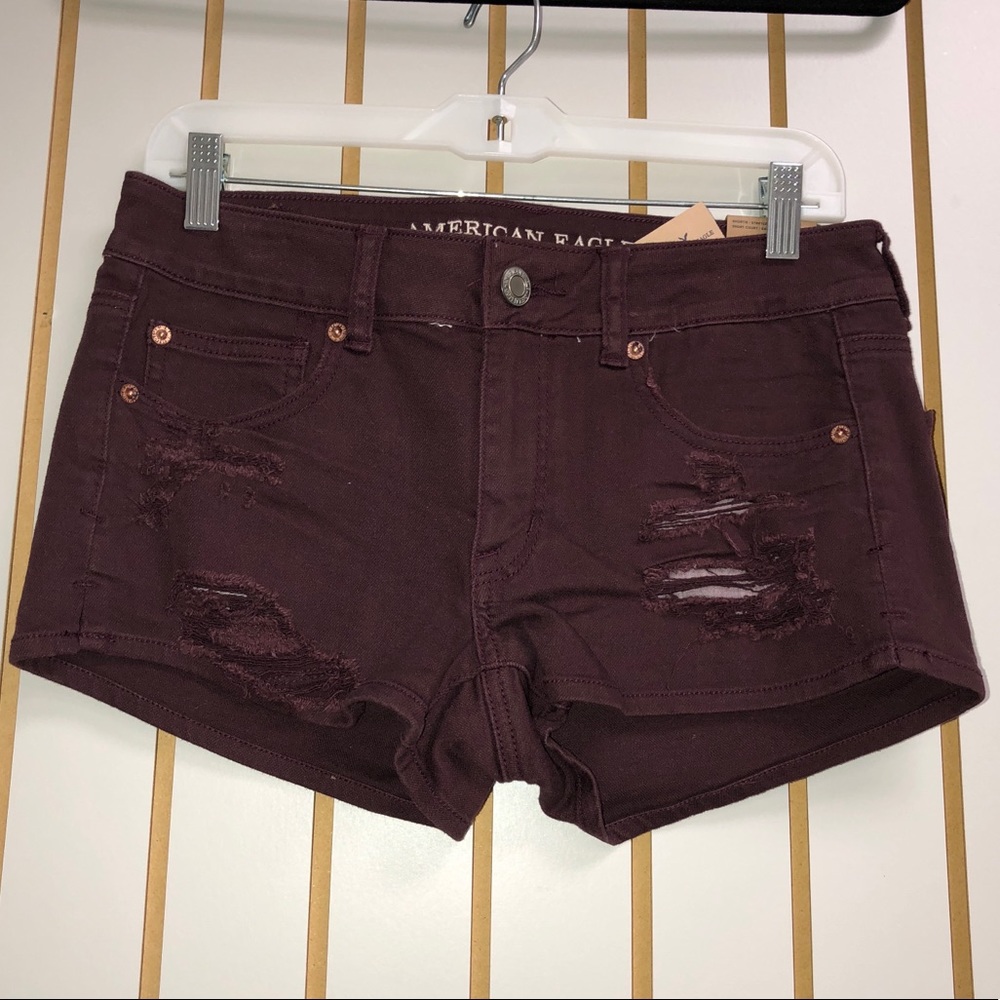 American Eagle Low Rise Strech Ripped Shorts